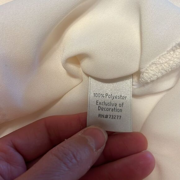 Lauren Conrad Sheer Blouse with Lace Decoration - Picture 6 of 9